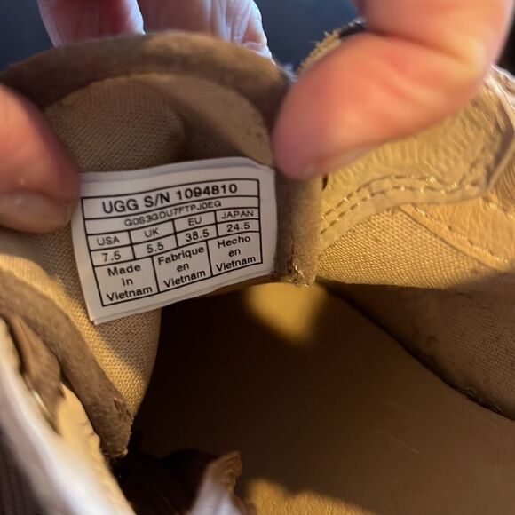 Ugg sneakers - Picture 9 of 9